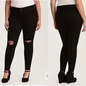 Torrid Black Distressed Skinny Jeans